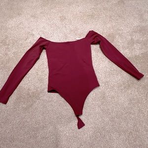 Babaton contour off shoulder bodysuit
